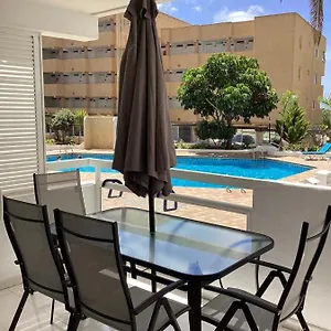 https://casa-gior-playa-de-las-americas.tenerifehoteles.net